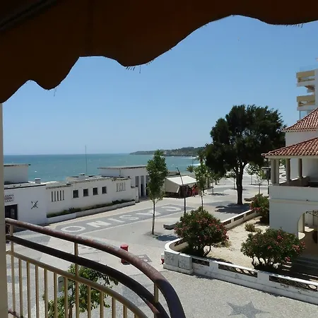Avenida Beira Mar アパート *